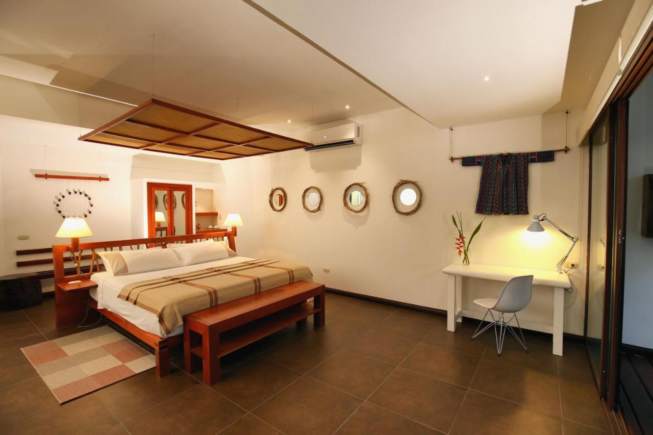 Hotel Maya Internacional Флорес Екстериор снимка