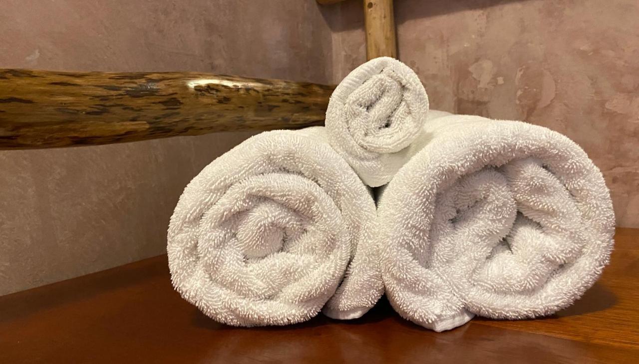 Hotel Maya Internacional Флорес Екстериор снимка