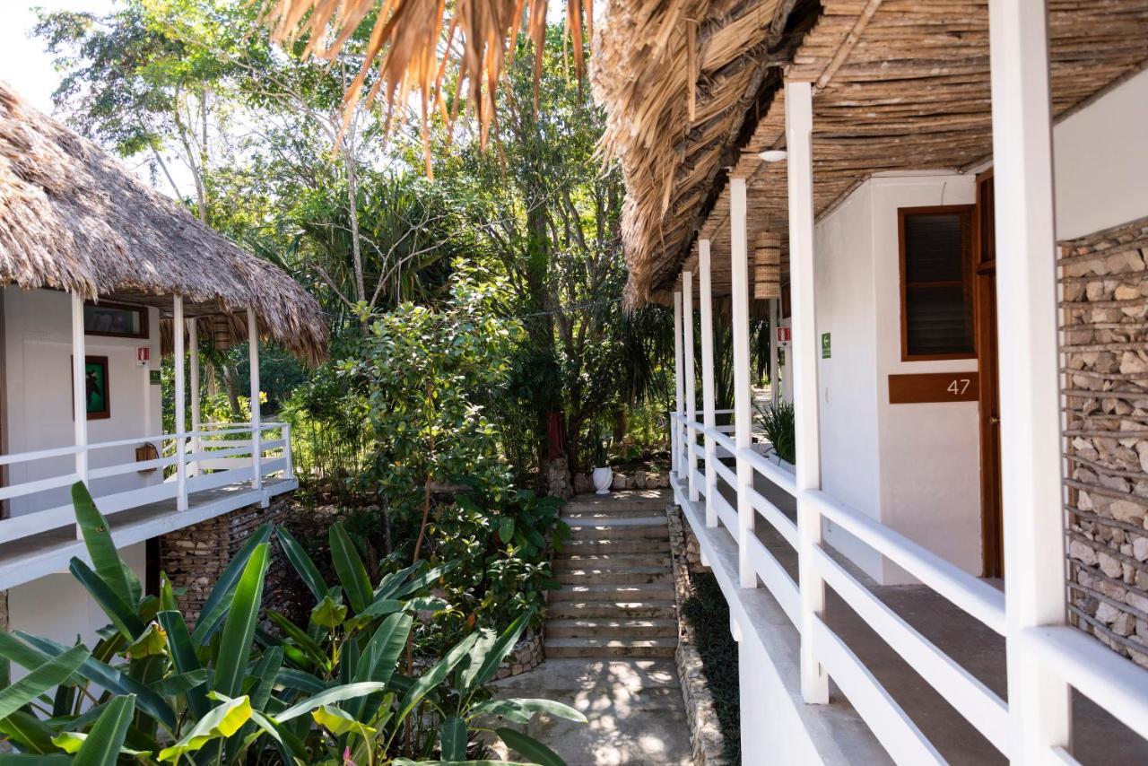 Hotel Maya Internacional Флорес Екстериор снимка